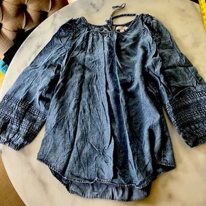 Women’s Jean Top Lauren Conrad Size M
